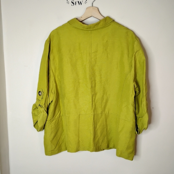 Chaus Linen-Blend Shacket — Chartreuse, Roll-Tab Sleeves, Pockets — 22W - Picture 5 of 8
